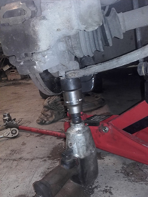 xantia_balljoint3.jpg